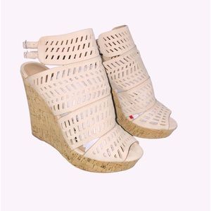 CHARLES BY CHARLES DAVID Women's Shoes APT Platforms Ankle Straps